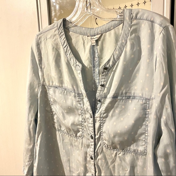 Light blue w/ white Polk dots blouse - Picture 2 of 2